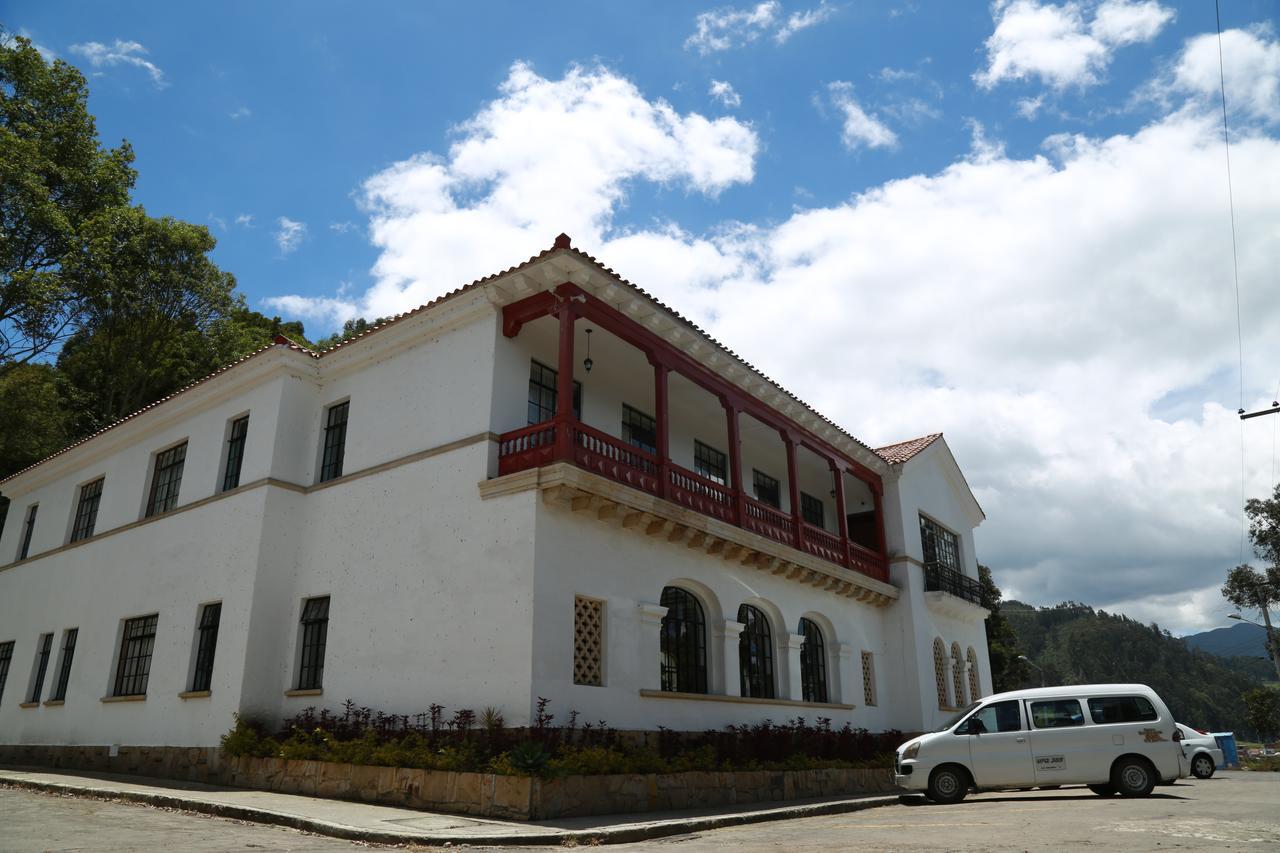 Hotel Boutique El Libertador Zipaquira Exterior photo